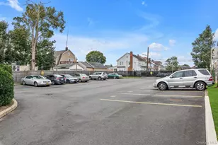 66 Henry St, Hempstead, NY 11550 - Photo 16