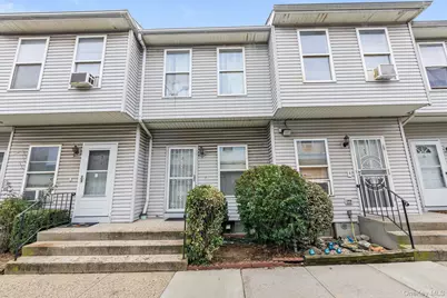 66 Henry Street #4, Hempstead, NY 11550 - Photo 2