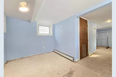 84 Wyona Avenue, Selden, NY 11784 - Photo 12