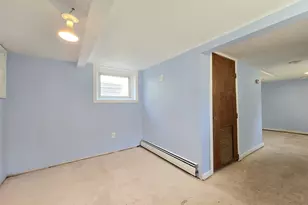 84 Wyona Ave, Selden, NY 11784 - Photo 10