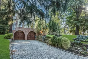 10 Soundview Crest, Manhasset, NY 11030 - Photo 38