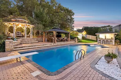 63 Fleetwood Road, Commack, NY 11725 - Photo 38