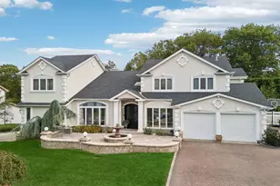 63 Fleetwood Rd, Commack, NY 11725 - Photo 4