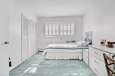 7 Park Circle, Cedarhurst, NY 11516 - Photo 20