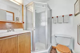 7 Park Cir, Cedarhurst, NY 11516 - Photo 24