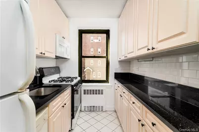 100-11 67th Road #205, Forest Hills, NY 11375 - Photo 8