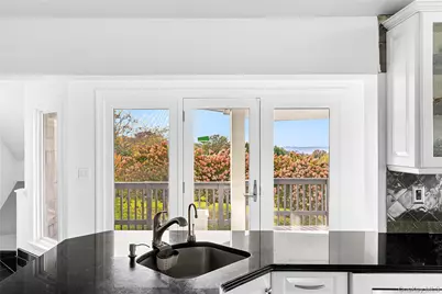 8 September Lane, Glen Cove, NY 11542 - Photo 6