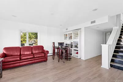 8 September Lane, Glen Cove, NY 11542 - Photo 22