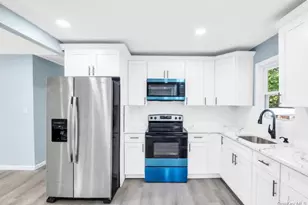 111 A Wood Ave, Mastic, NY 11950 - Photo 10