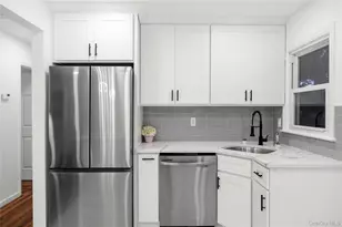 96 N 19th St, Wyandanch, NY 11798 - Photo 6