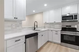 4 Pine St, Huntington, NY 11743 - Photo 6