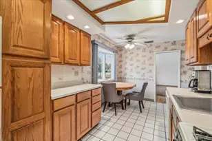 889 Fox Meadow Rd, Yorktown Heights, NY 10598 - Photo 14