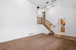 889 Fox Meadow Rd, Yorktown Heights, NY 10598 - Photo 10