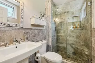 319 Bliss Ln, Valley Cottage, NY 10989 - Photo 32