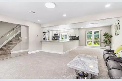 61 Old Indian Head Road, Commack, NY 11725 - Photo 8