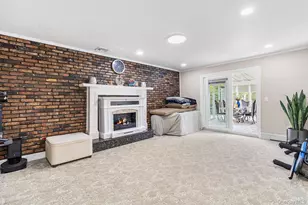 61 Old Indian Head Rd, Commack, NY 11725 - Photo 18