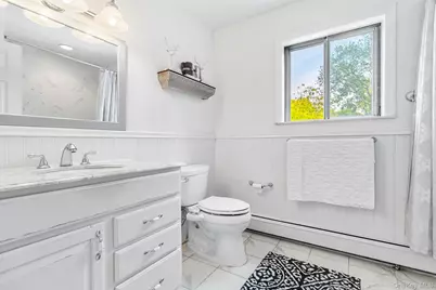 61 Old Indian Head Road, Commack, NY 11725 - Photo 20