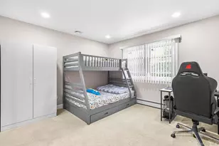 61 Old Indian Head Rd, Commack, NY 11725 - Photo 22