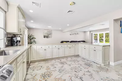61 Old Indian Head Road, Commack, NY 11725 - Photo 12