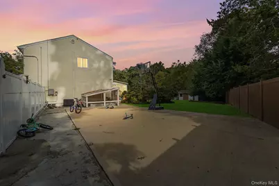 61 Old Indian Head Road, Commack, NY 11725 - Photo 36