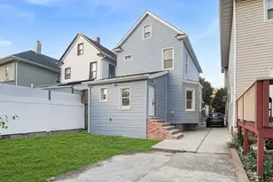 10520 Remington Sreeet, Jamaica, NY 11435 - Photo 8