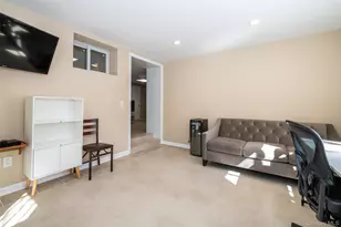 18 Lomond Pl, New Rochelle, NY 10804 - Photo 20