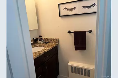 41 Lawrence Drive #A, White Plains, NY 10603 - Photo 16