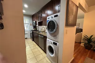 41 Lawrence Dr, White Plains, NY 10603 - Photo 6