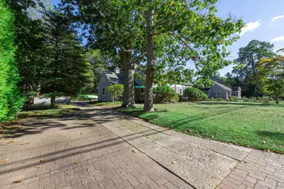 59 Union Avenue, Center Moriches, NY 11934 - Photo 2