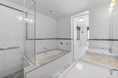 175 Huguenot Street #2108, New Rochelle, NY 10801 - Photo 14