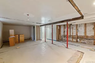 114-27 Bedell St, Jamaica, NY 11434 - Photo 16