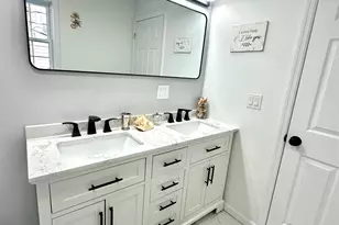 25 Clinton St, Middletown, NY 10940 - Photo 24