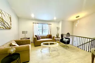 25 Clinton St, Middletown, NY 10940 - Photo 6