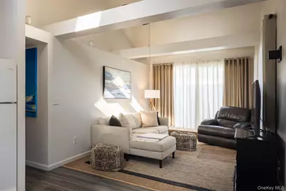 428 Montauk Highway, East Moriches, NY 11940 - Photo 22