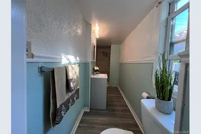 34 Smith Street, Poughkeepsie, NY 12601 - Photo 12