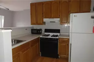 81 Chambers St, Newburgh, NY 12550 - Photo 4