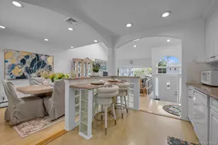 38 Loretta Dr, Syosset, NY 11791 - Photo 6