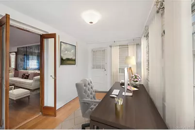 87 Elton Street, West Hempstead, NY 11552 - Photo 18