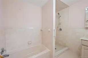 87 Elton St, West Hempstead, NY 11552 - Photo 24