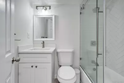 35 Suffolk Road, Hampton Bays, NY 11946 - Photo 22