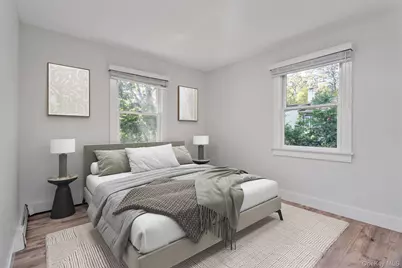 35 Suffolk Road, Hampton Bays, NY 11946 - Photo 16