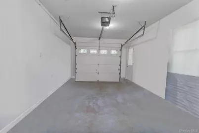 35 Suffolk Road, Hampton Bays, NY 11946 - Photo 34