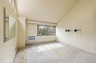 9 Round Hill Rd, Dobbs Ferry, NY 10522 - Photo 18