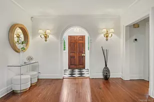 2 Park Dr S, Rye, NY 10580 - Photo 4