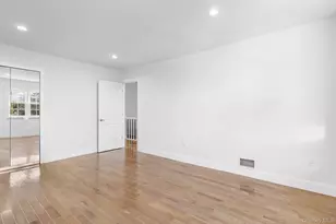 836 E 221st St, Bronx, NY 10467 - Photo 24