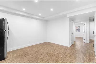836 E 221st Street, Bronx, NY 10467 - Photo 8