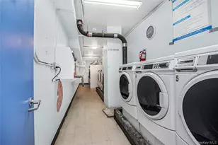 3131 Grand Concourse, Bronx, NY 10468 - Photo 20