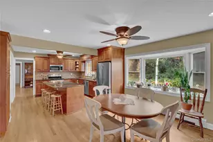 60 South Ave, Smithtown, NY 11787 - Photo 10