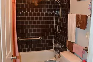 79 Lander St, Newburgh, NY 12550 - Photo 4