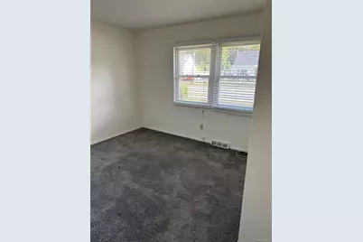 100 Marshall Drive, Selden, NY 11784 - Photo 6